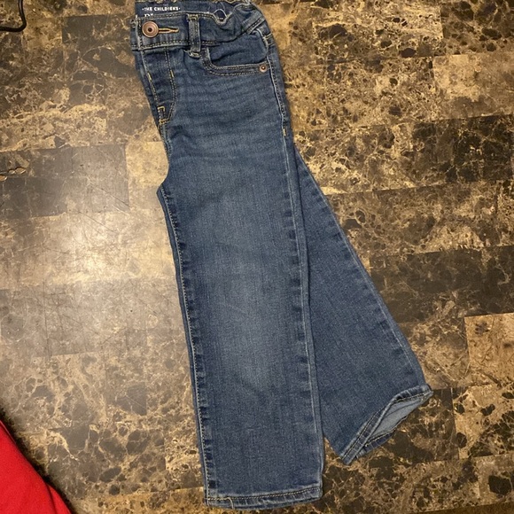 Some amazing baby boy paint red pair rocawear and the Jean pair Place a nice b.. - Picture 8 of 9